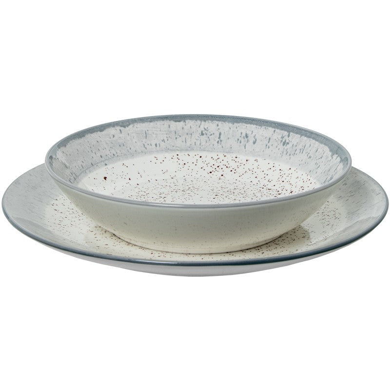 Tazón de porcelana con acabado moteado gris sobre plato a juego, vista frontal sobre fondo blanco