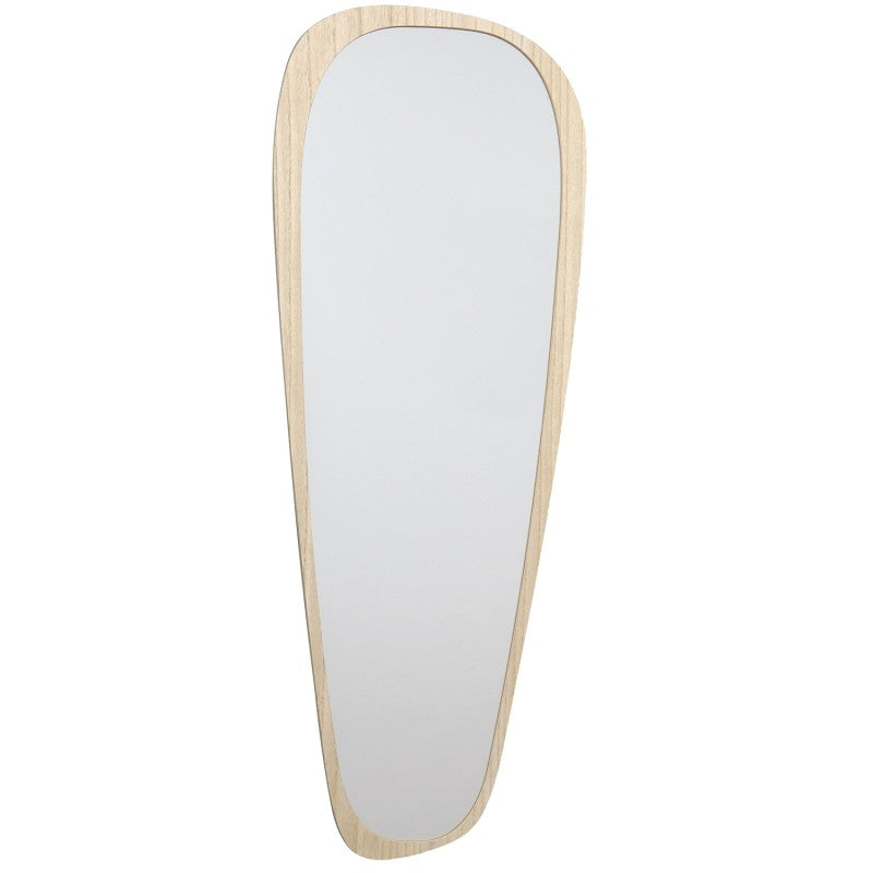Espejo de pared de madera natural con forma ovalada, vista frontal completa